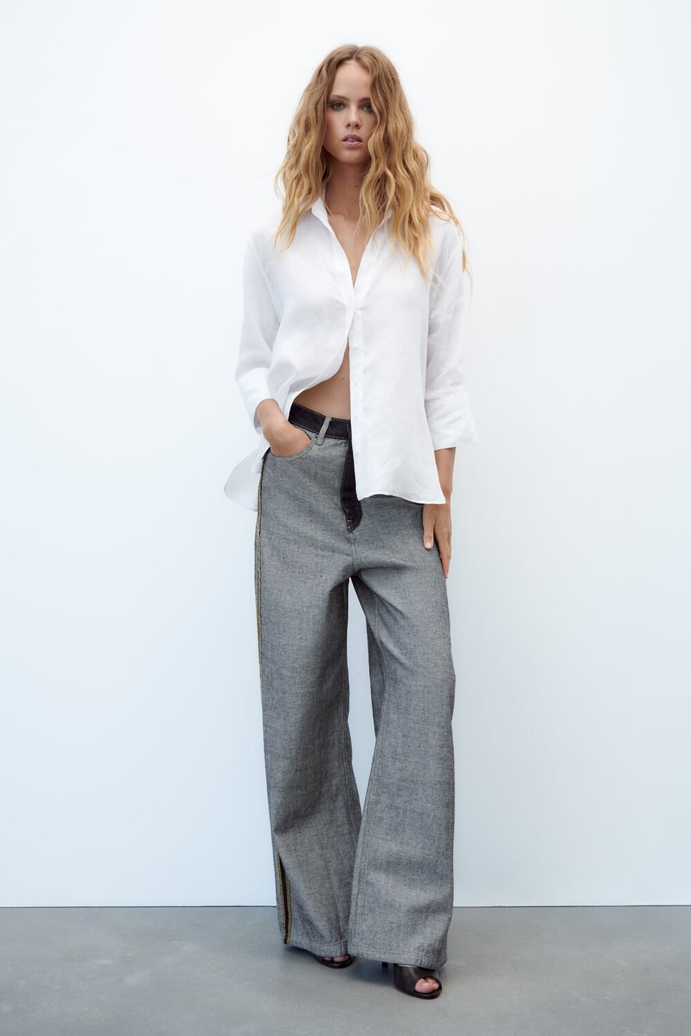 

Льняная рубашка с асимметричным полом ZARA, белый