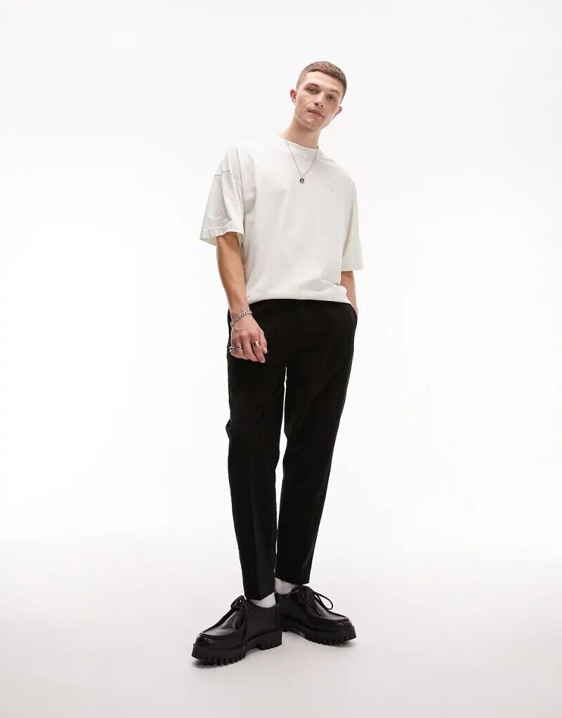 

Черные вельветовые брюки зауженного кроя Topman