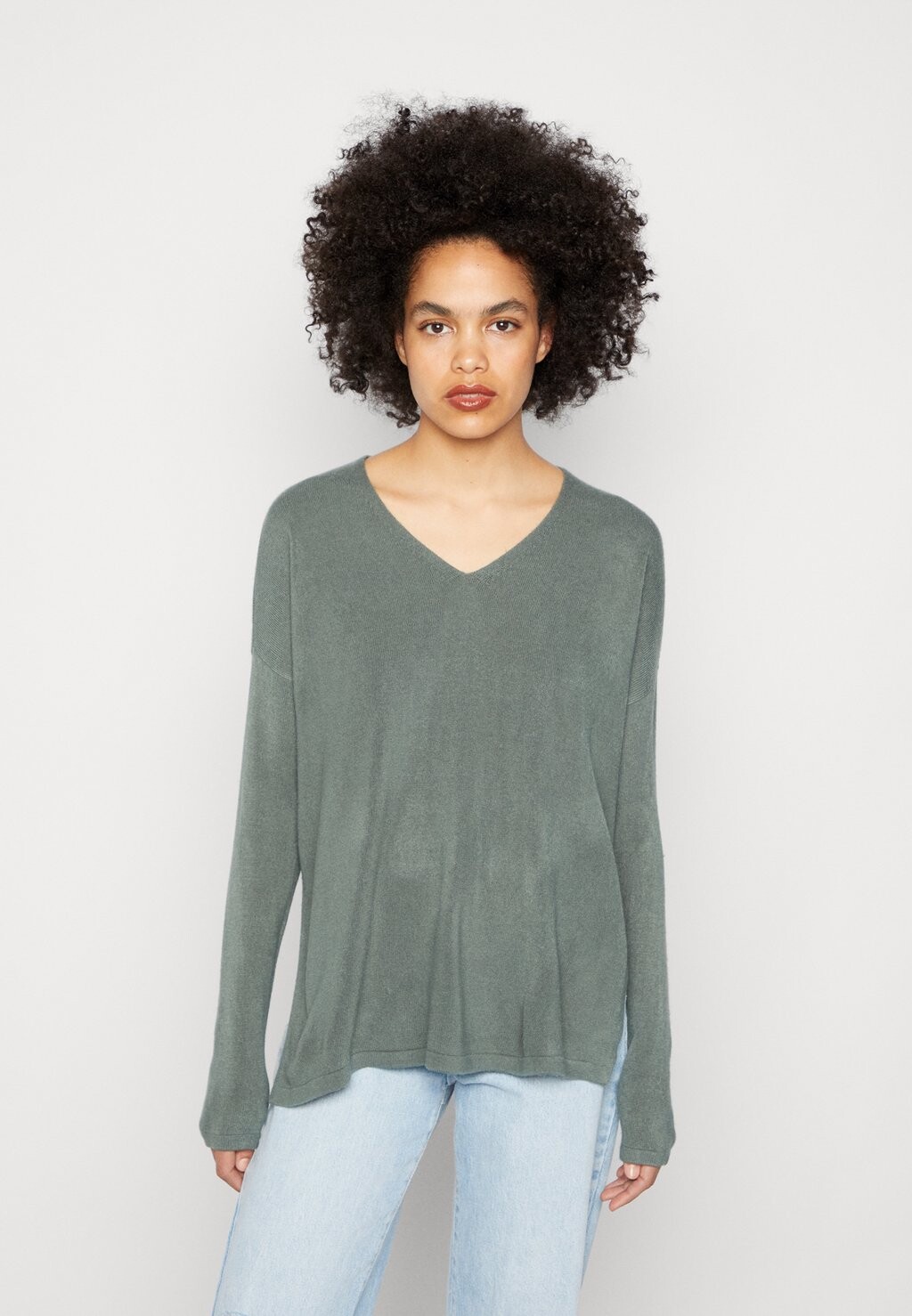 

Свитшот ONLY ONLAMALIA L/S V-NECK, цвет balsam green