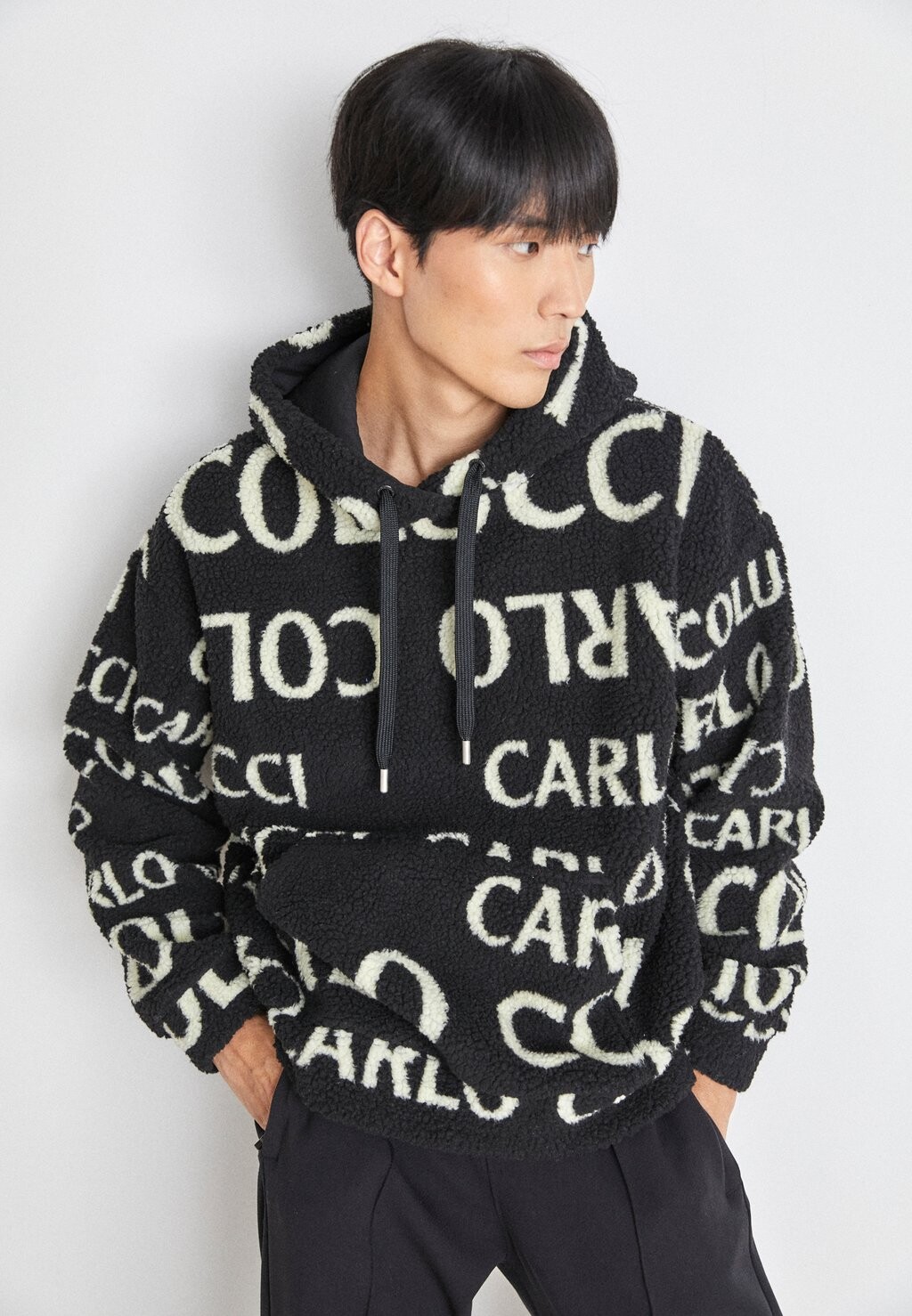 

Толстовка Carlo Colucci OVERSIZE UNISEX, цвет black/white
