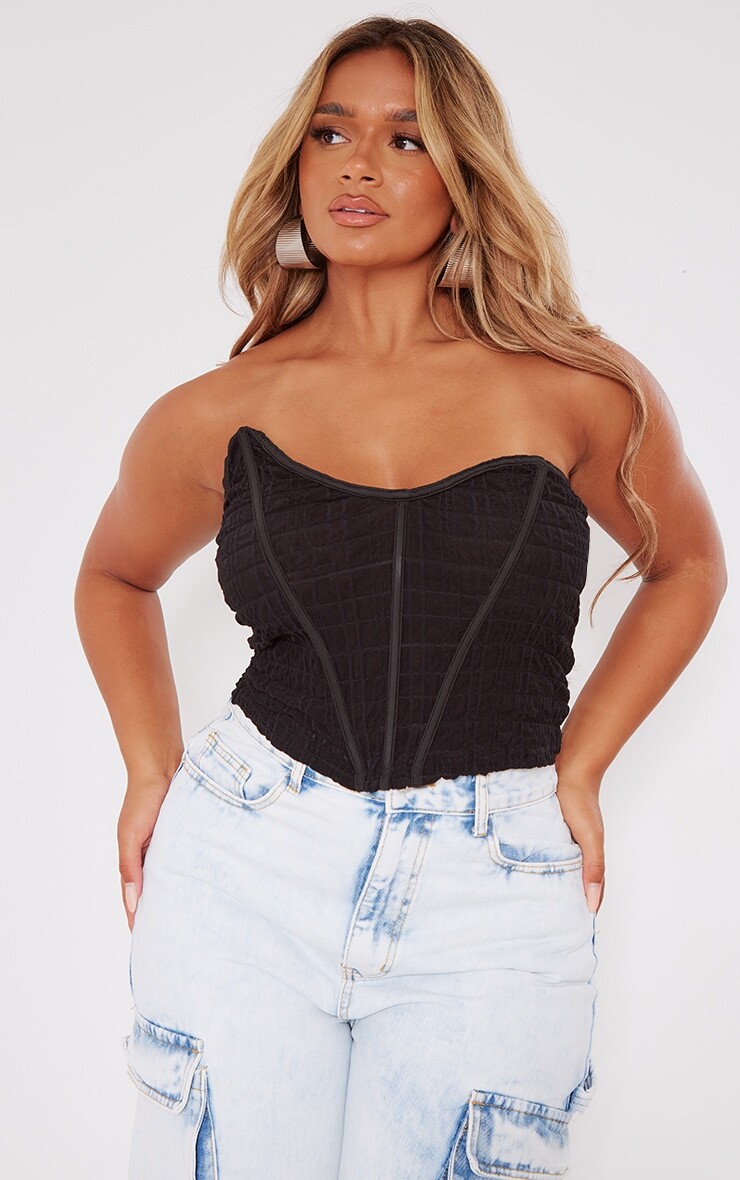 

PrettyLittleThing Черный прозрачный асимметричный укороченный топ с текстурой Shape