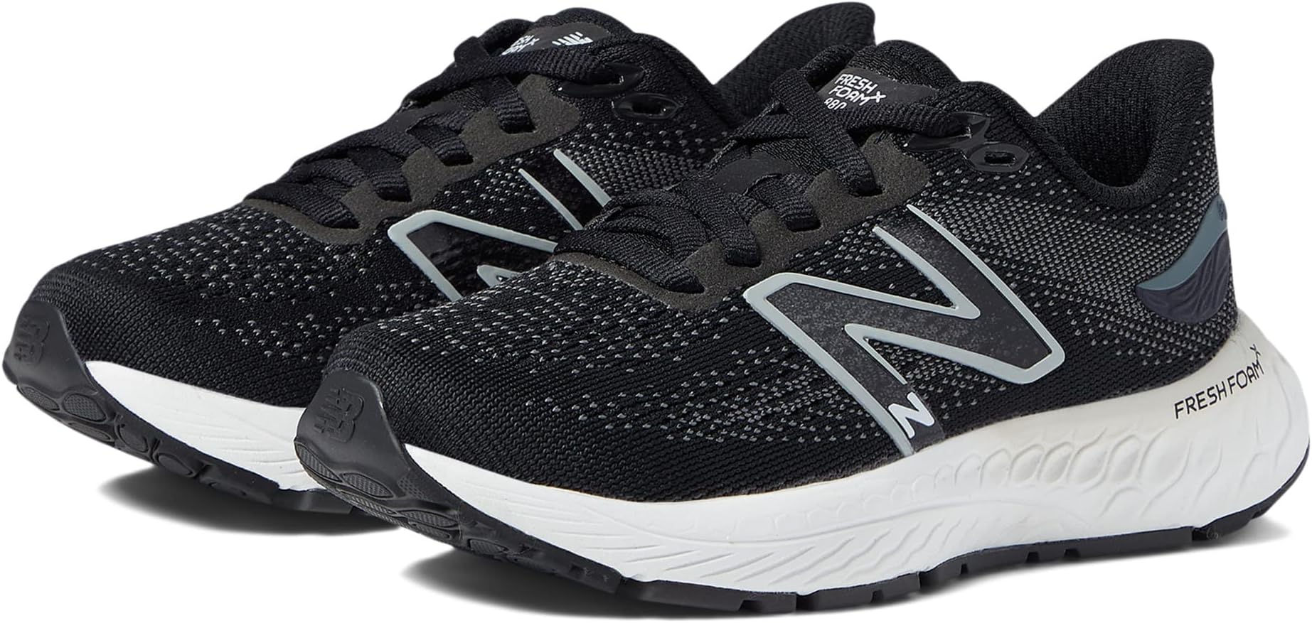 

Кроссовки Fresh Foam X 880v12 New Balance, цвет Black/Spring Tide