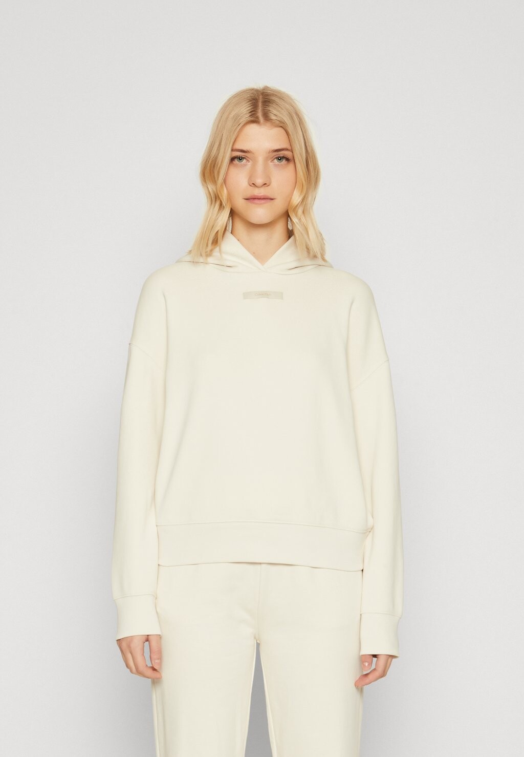 

Толстовка с капюшоном Calvin Klein, молочный