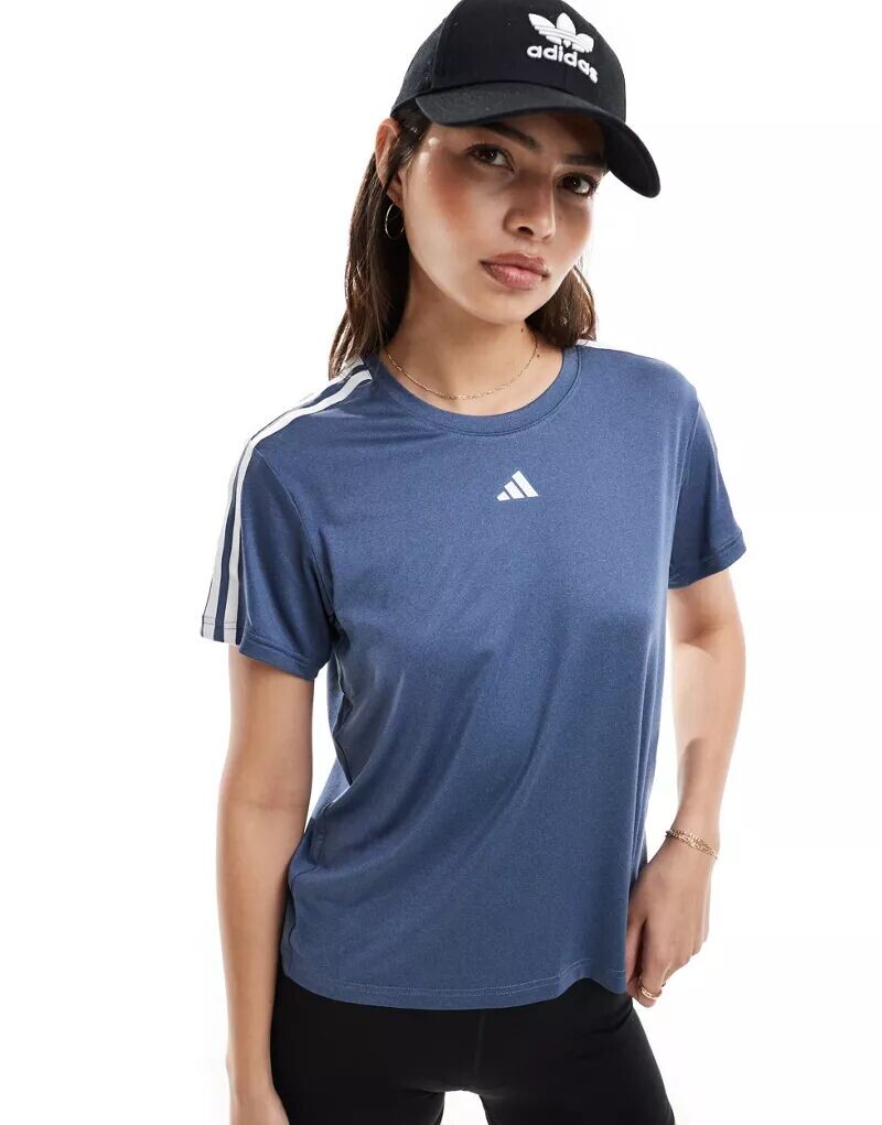 

Темно-синяя футболка с тремя полосками adidas Training Essentials adidas performance