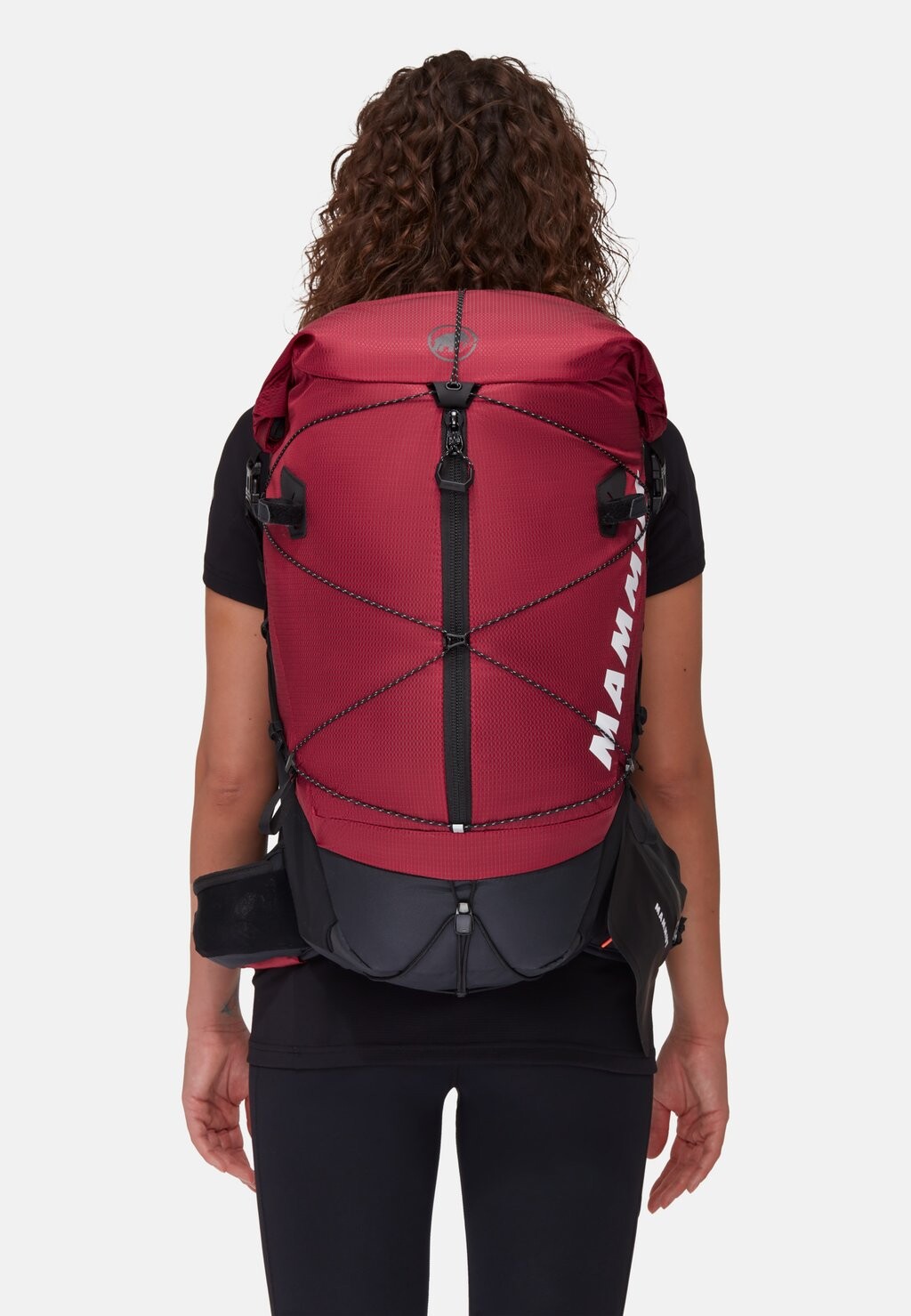 

Трекинговый рюкзак DUCAN SPINE Mammut, кроваво-красный черный