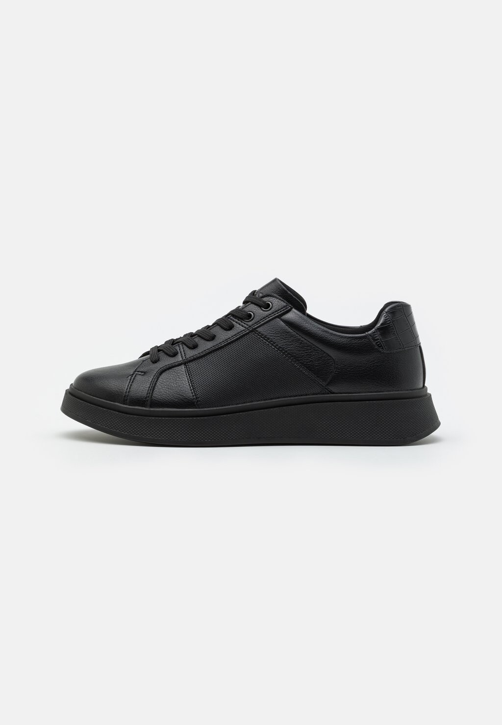 

Кеды низкие ALDO