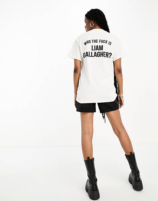 

Белая оверсайз-футболка с изображением лицензии Лиама Галлахера ASOS DESIGN