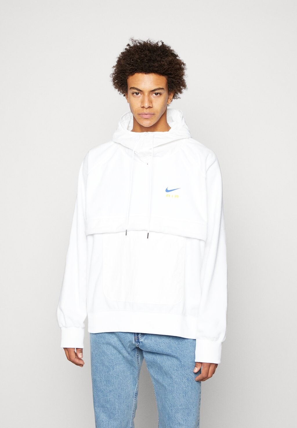 

Толстовка с капюшоном Nike