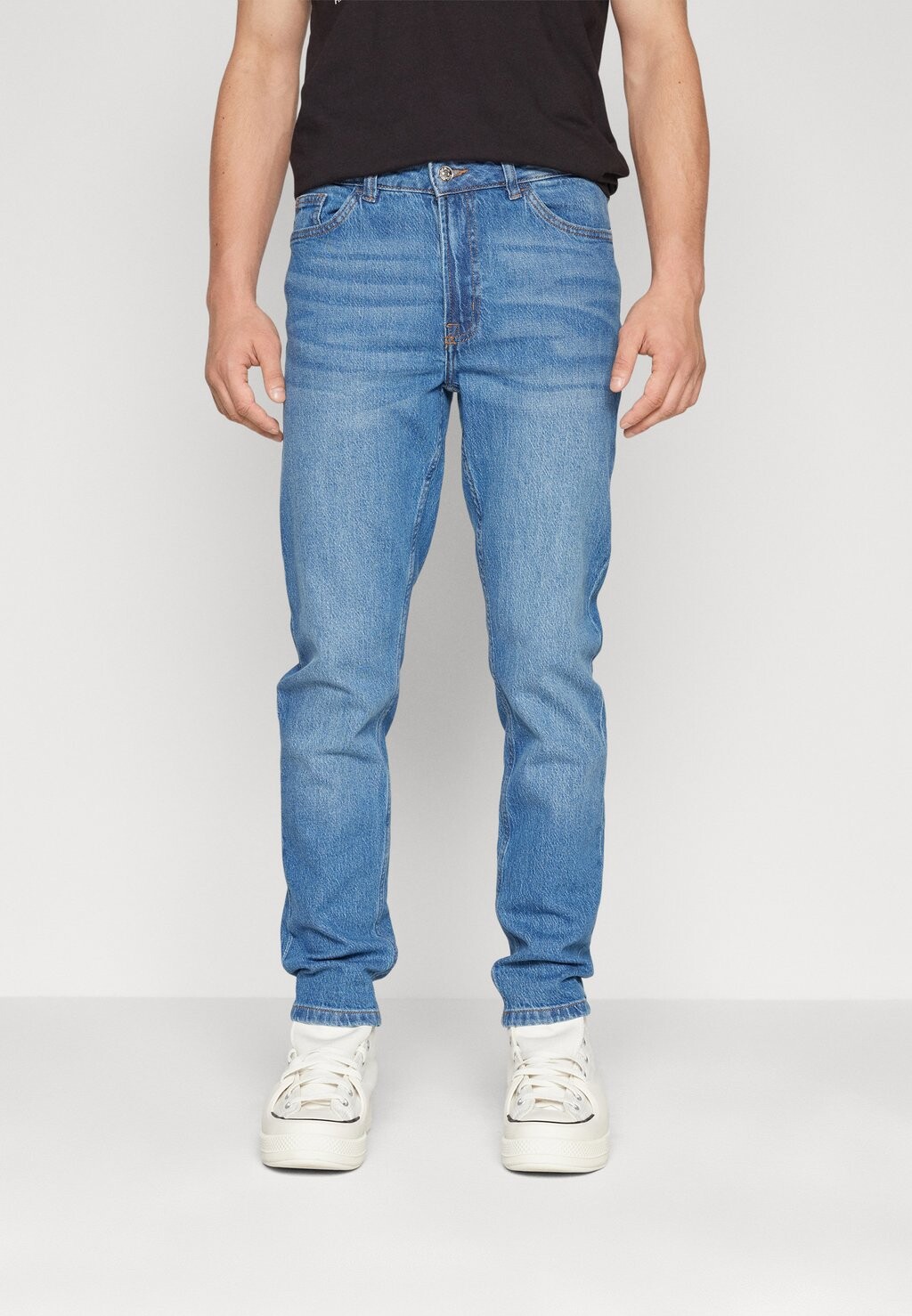 

Джинсы приталенного кроя MEMPHIS Denim Project, средний синий