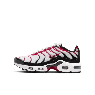 

Кроссовки Nike Air Max Plus, цвет Pure Platinum/Black/White/University Red