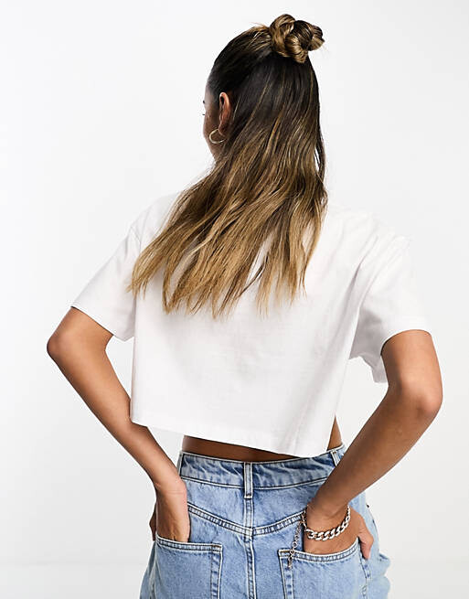 

Белая укороченная футболка ASOS DESIGN, Белый
