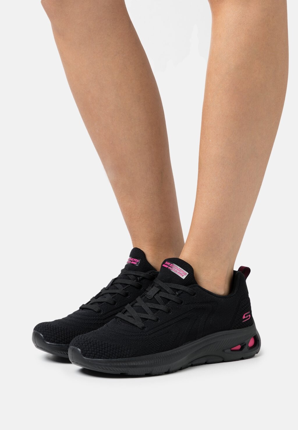 

Кроссовки Skechers, черный