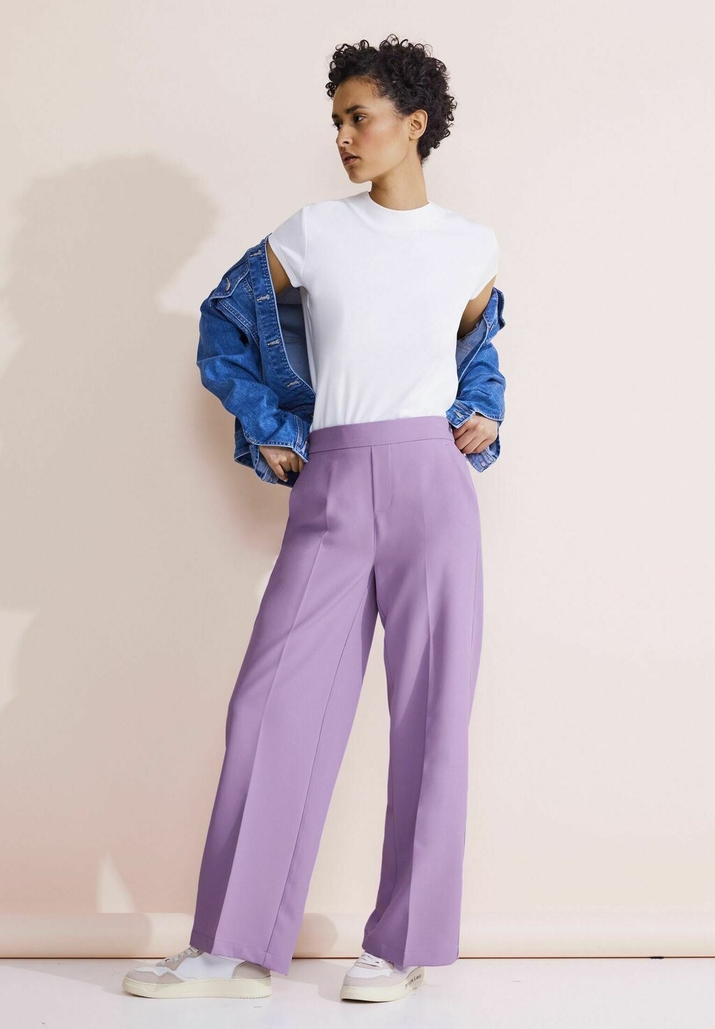 

Брюки из ткани LOOSE FIT Street One, цвет lila