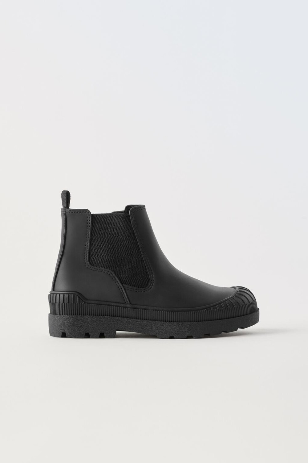

Прорезиненные ботинки ZARA, черный