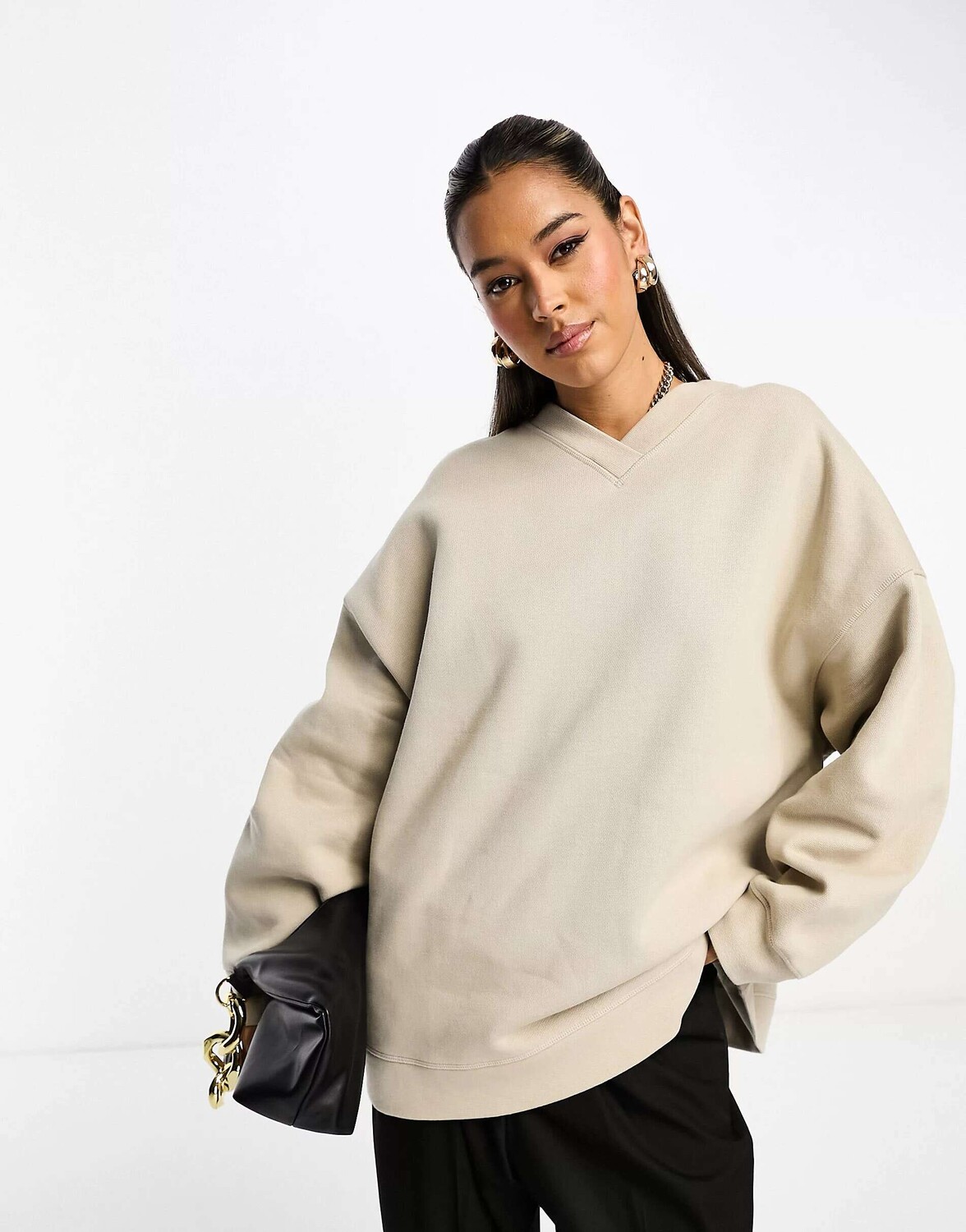 

ASOS Тяжелый свитшот оверсайз с v-образным вырезом каменного цвета
