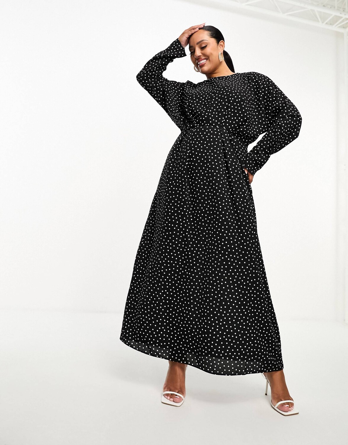 

Однотонное платье макси со складками на талии ASOS DESIGN Curve ASOS Curve