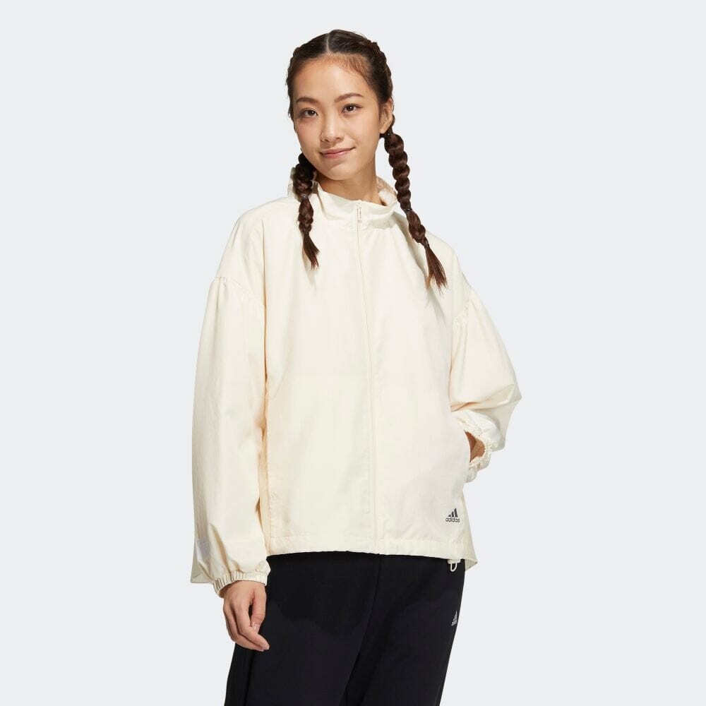 

Куртка Adidas IA5235
