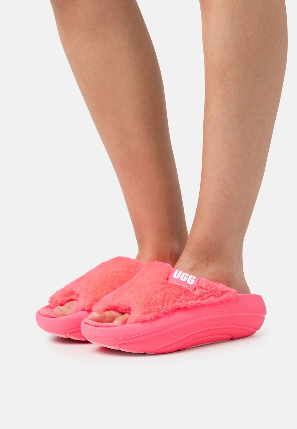 

Сандалии UGG