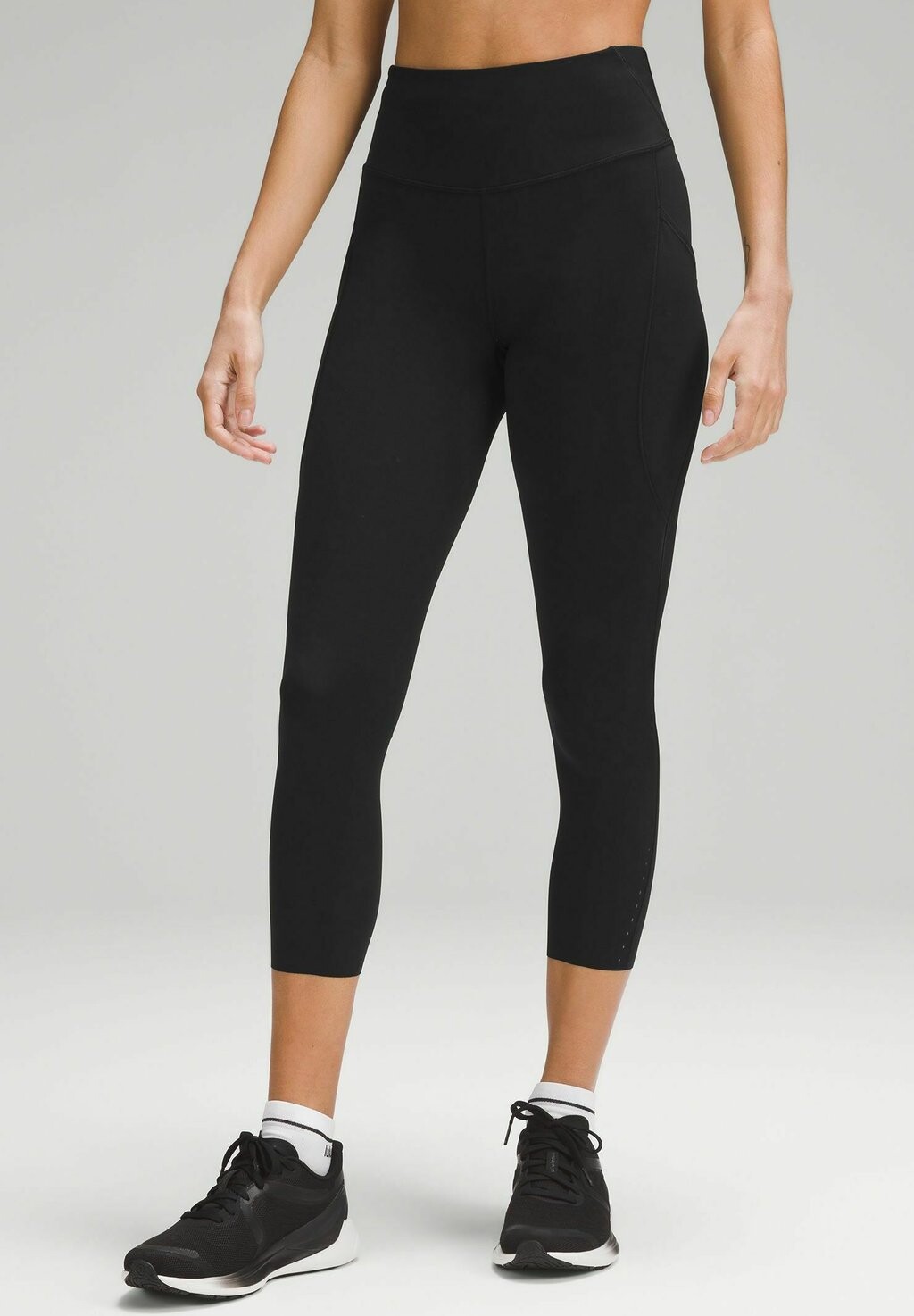 

Тайтсы Fast And Free High Rise Crop Pockets 58Cm lululemon, черный