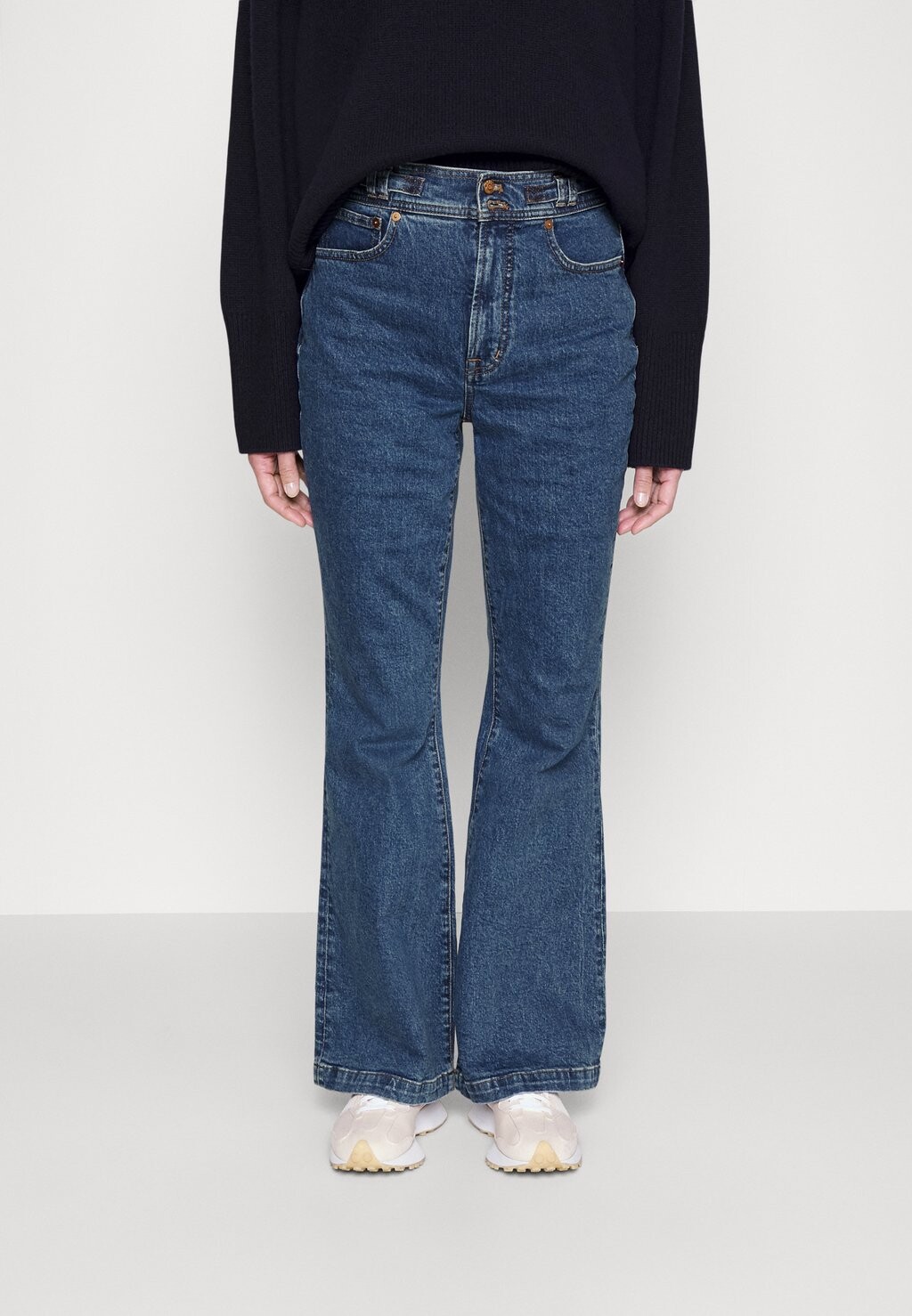 

Джинсы Bootcut Madewell