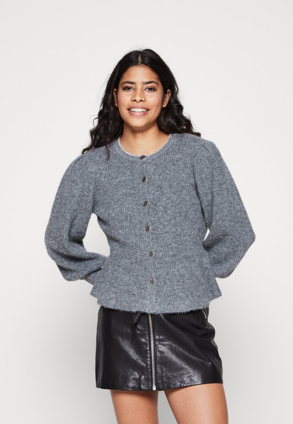 

Кардиган ONLY ONLRIO LIFE КАРДИГАН, цвет medium grey melange