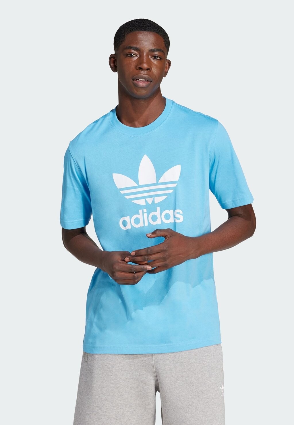 

Футболка с принтом TREFOIL adidas Originals, цвет semi blue burst