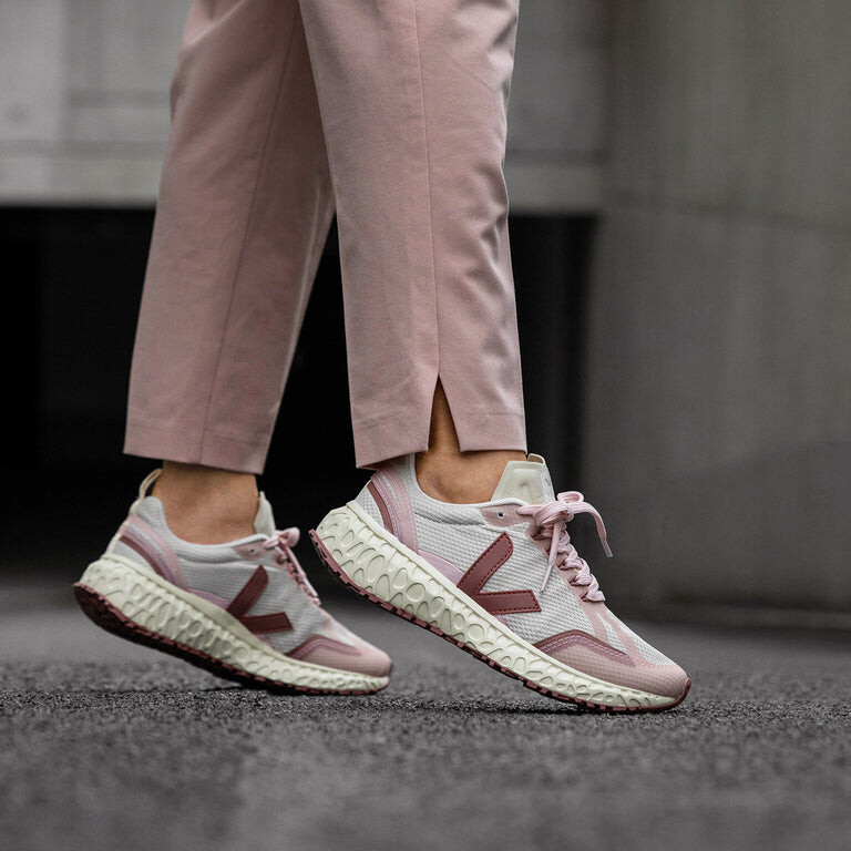 

Кроссовки Condor Alveomesh Veja, цвет natural/dried petal