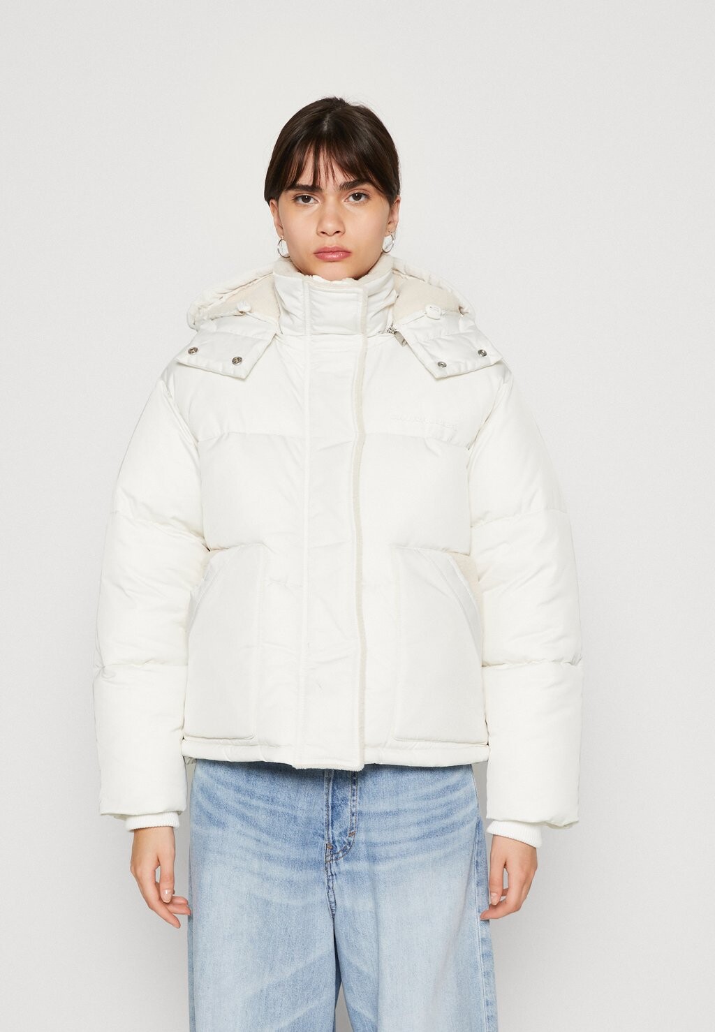 

Зимняя куртка Colourful Rebel RYA CONTRAST PUFFER JACKET, цвет off white