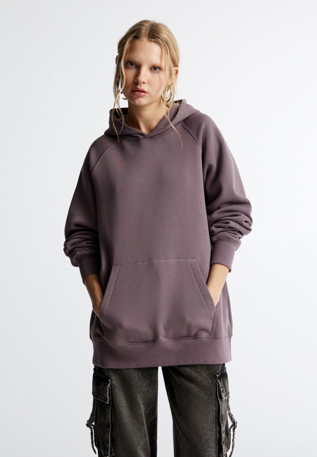 

Худи BASIC OVERSIZE PULL&BEAR, цвет mottled pink