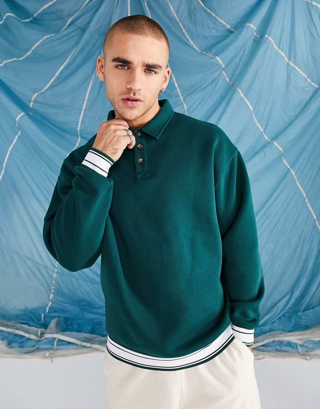 

Зеленый свитшот-поло с воротником на пуговицах ASOS DESIGN