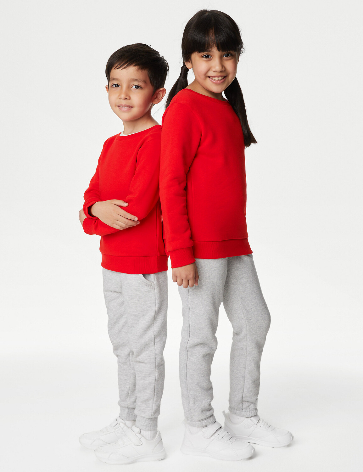 

Хлопковая толстовка унисекс с круглым вырезом (2–16 лет) Marks & Spencer, красный