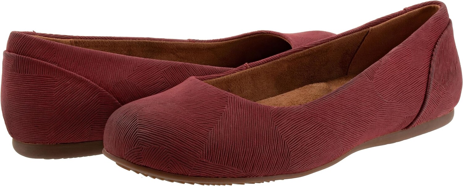 

Балетки Sonoma SoftWalk, цвет Cherry Red