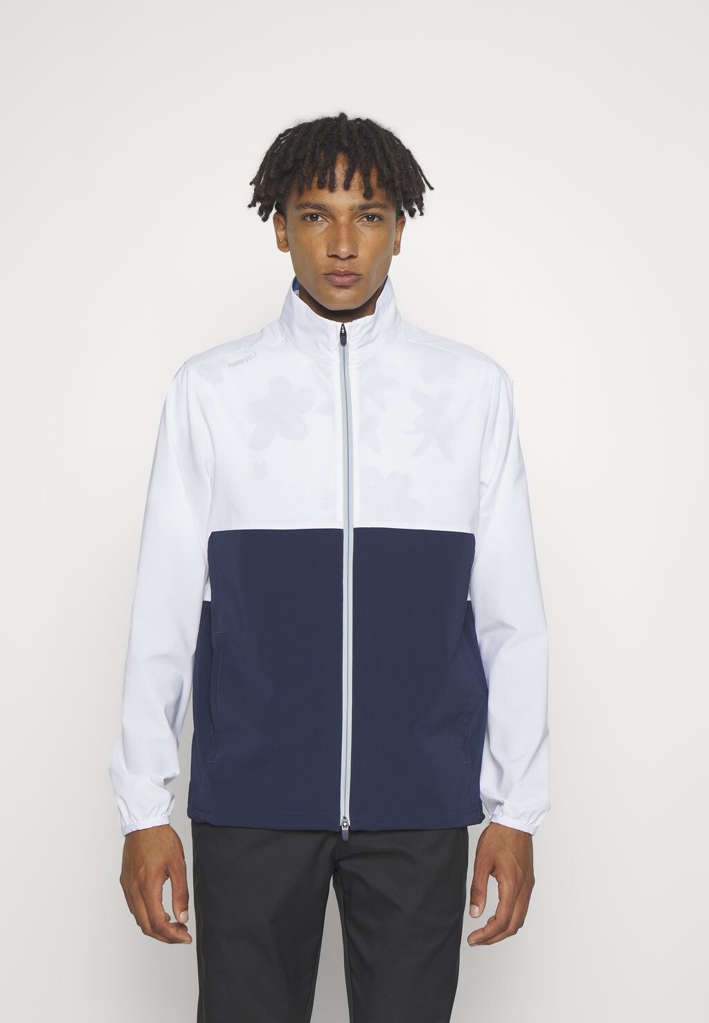 

Ветровка Puma Golf КУРТКА MONTEREY, цвет white glow/navy blazer