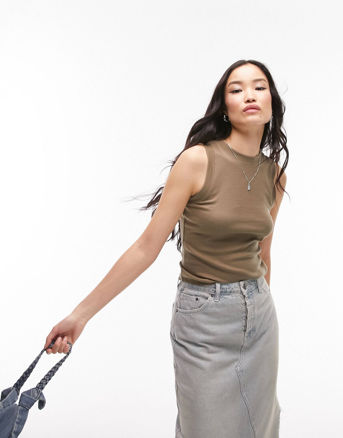 

Зеленый приталенный жилет Topshop