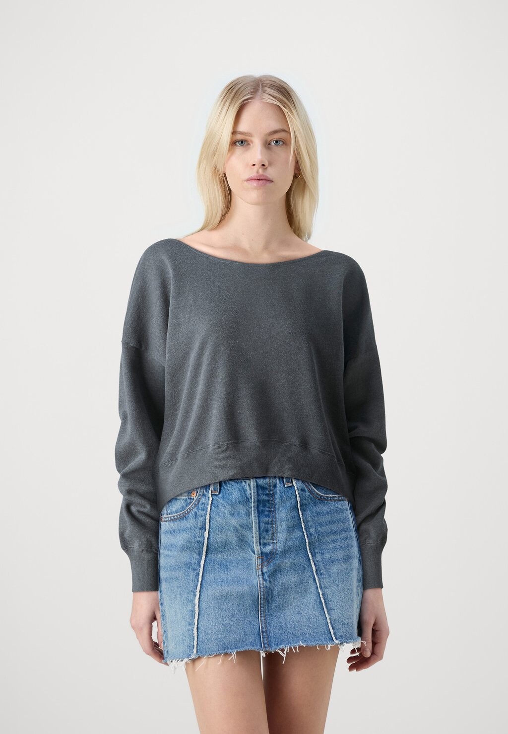

Толстовка MINI BRANDED Hollister Co., серый