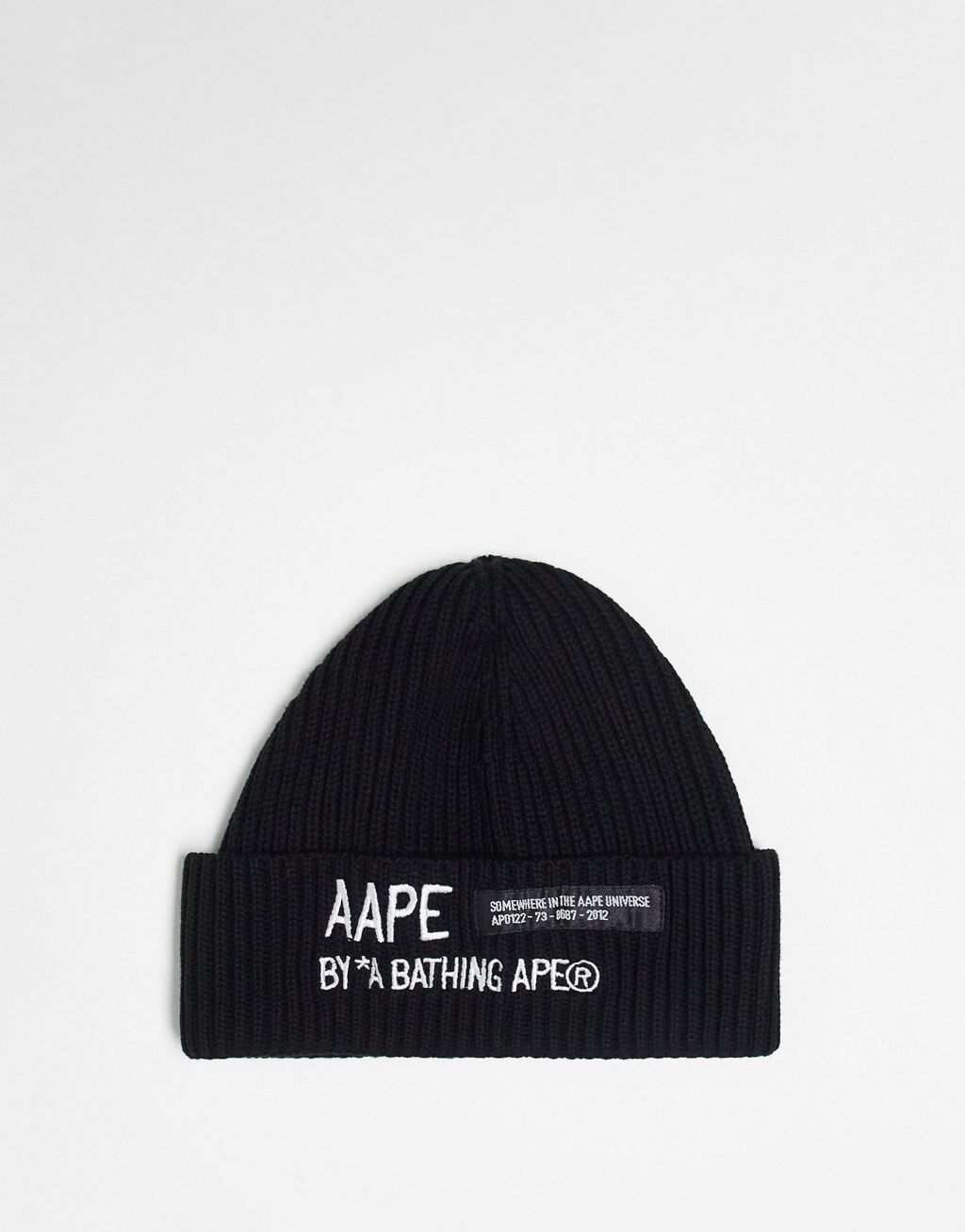 

Черная рабочая шапка Aape by A Bathing Ape с вышитым логотипом