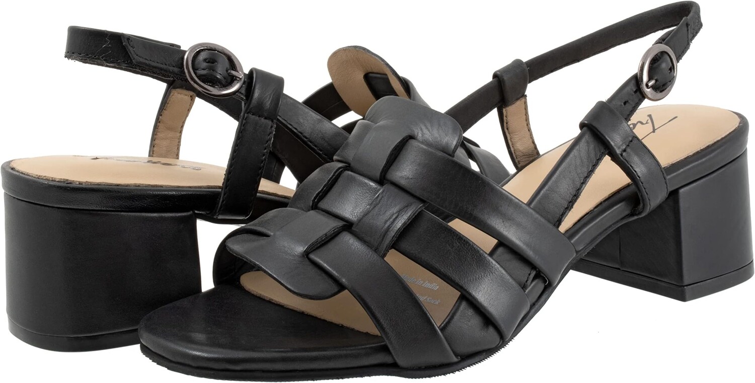 

Босоножки Luna Trotters, черный