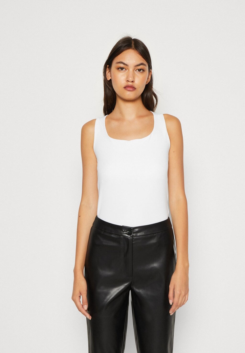 

Топ Vero Moda, белый