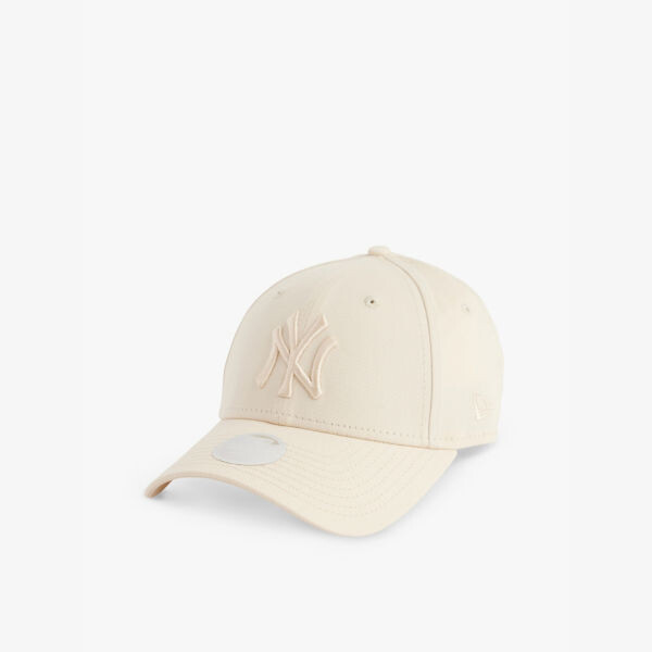 

9Forty бейсболка из хлопчатобумажной саржи с вышитым логотипом New York Yankees New Era, бежевый