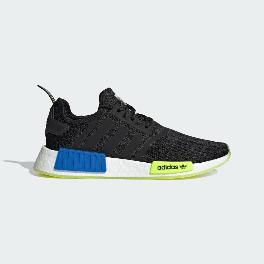 

Кроссовки Adidas NMD_R1 × INDIGO HERZ, черный