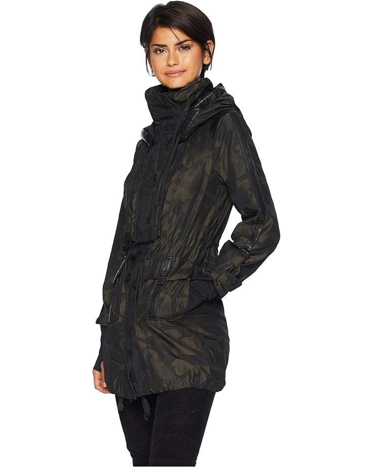 

Куртка Blanc Noir Camo Anorak Jacket, цвет Camo