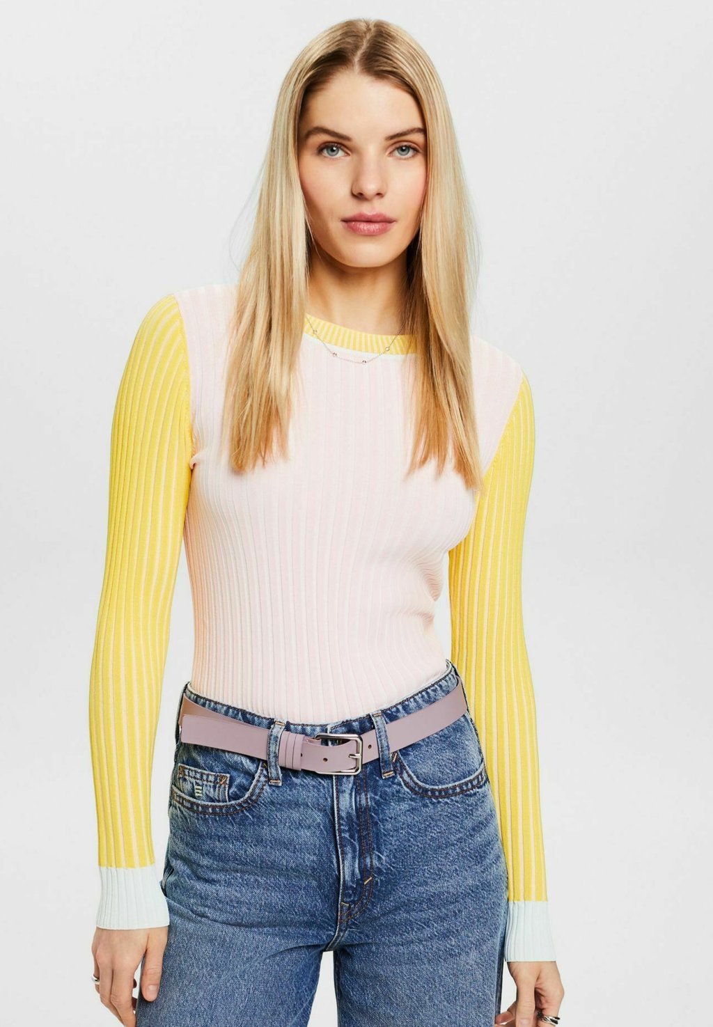 Вязаный свитер COLOUR-BLOCKING-DESIGN Esprit, цвет pastel pink 4
