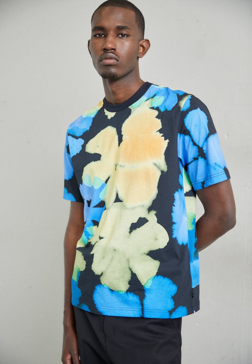 

Футболка с принтом LARGE PETALS PS Paul Smith, черный