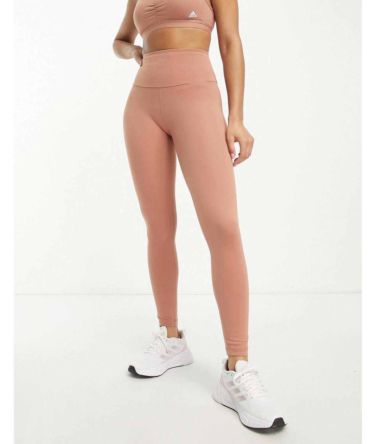 

Бежевые леггинсы adidas Yoga Essentials 7/8 adidas performance, Бежевый