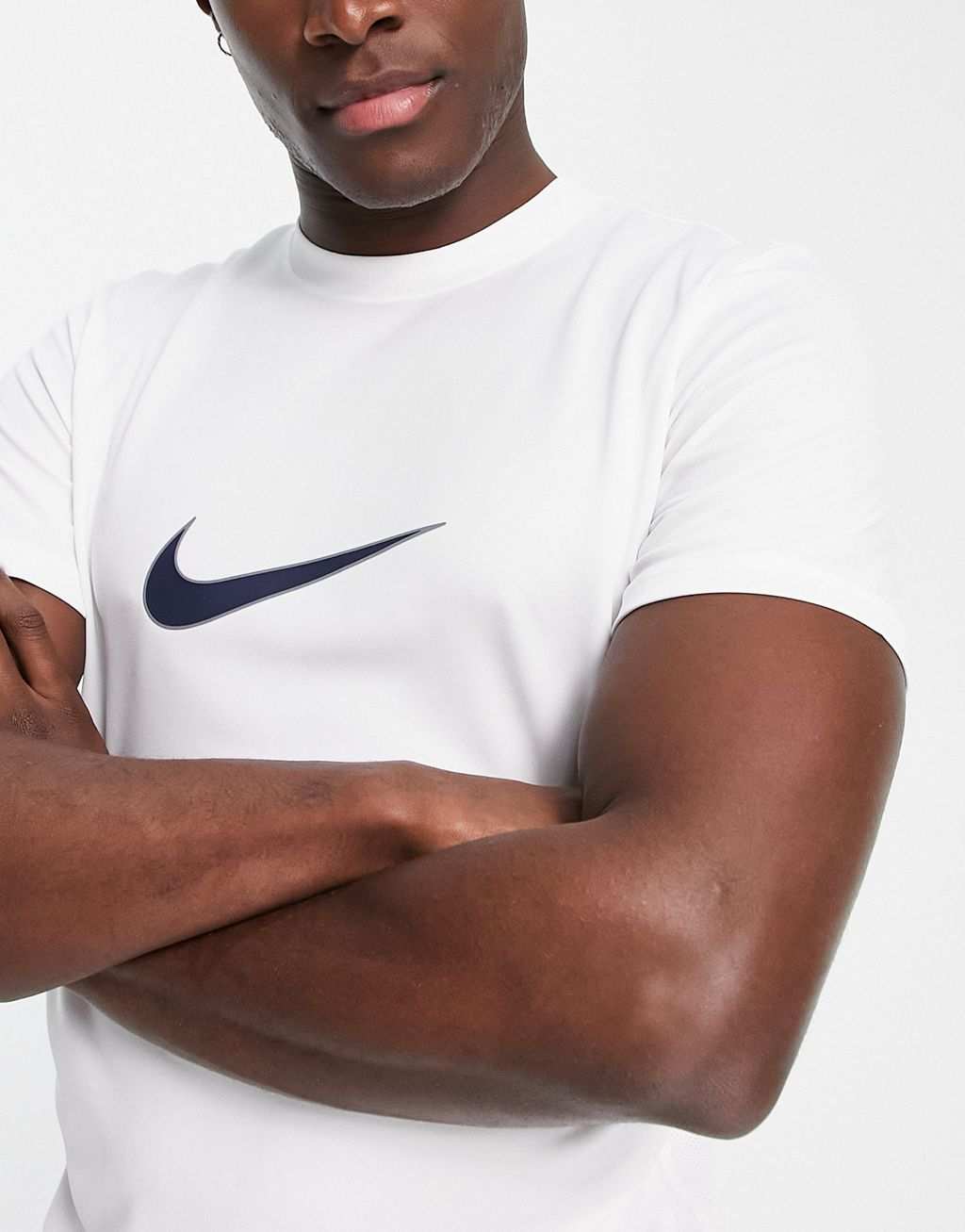 

Белая футболка с галочкой Nike Football Academy Dri-FIT, Белый