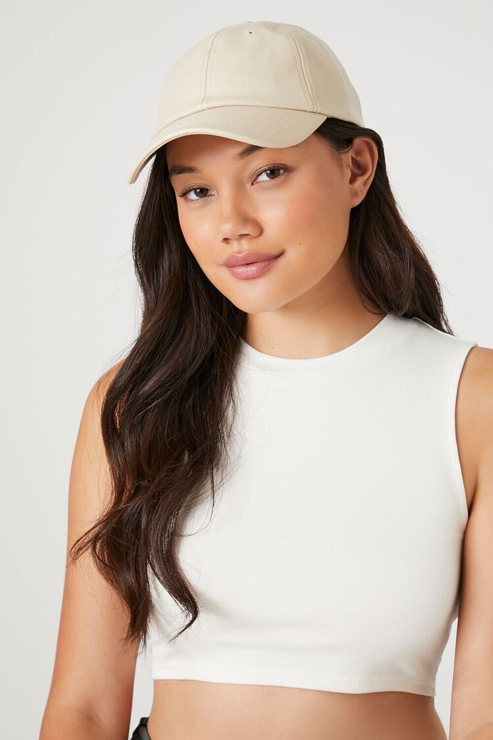 

Бейсбольная кепка из искусственной кожи Forever 21, кремовый