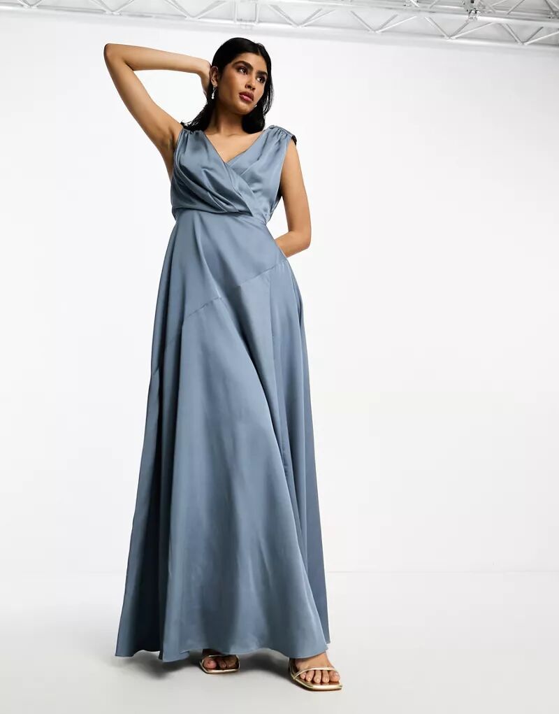 Голубое атласное платье макси с запахом и лифом для подружек невесты ASOS