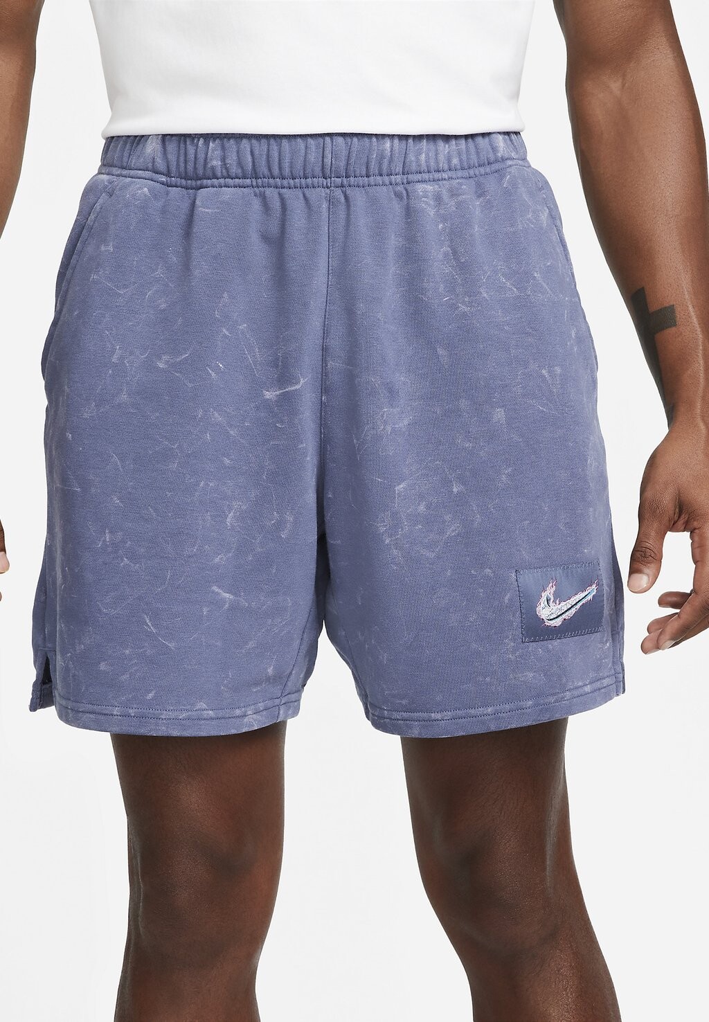 

Шорты Nike