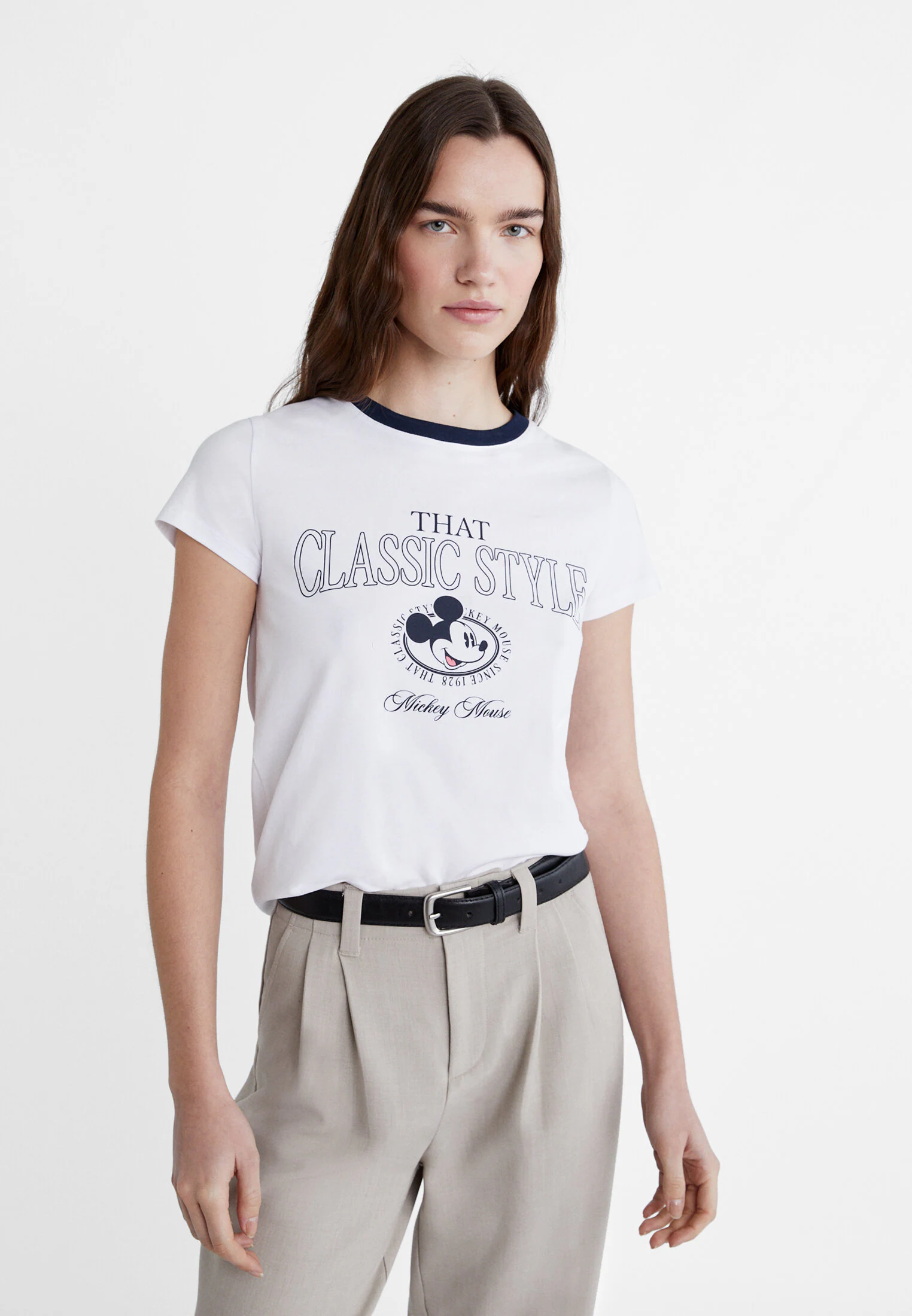 

Футболка с микки маусом Stradivarius, белый