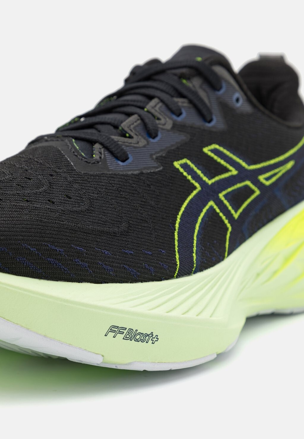 

Нейтральные кроссовки Novablast 4 ASICS, черный